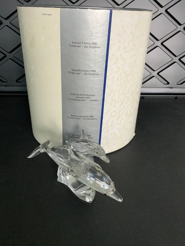 Swarovski dolphins lead - dolphins,