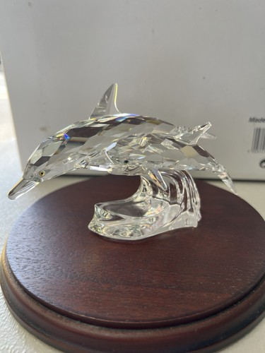 Swarovski lead me dolphins - me",